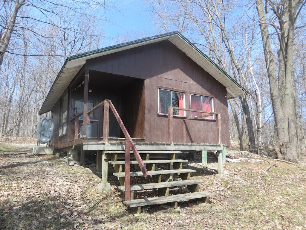 Lake Wolsey Cabins Hotel Gore Bay Cameră foto